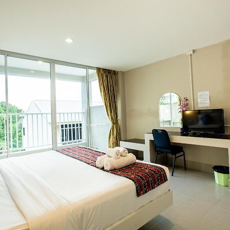 Tri'S Miracle Kata Beach Side Ngoại thất bức ảnh