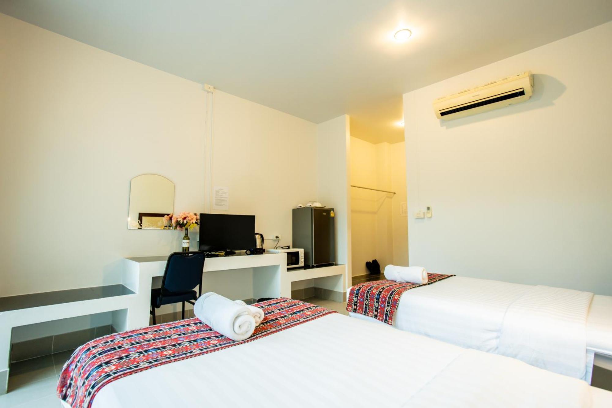 Tri'S Miracle Kata Beach Side Ngoại thất bức ảnh